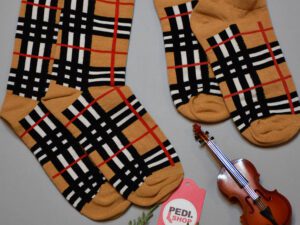 جوراب ساقدار و مچی طرح بربری برند پاتریس