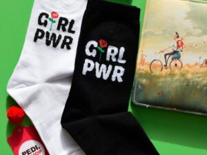 جوراب ساقدار طرح Girl Power برند آپتیمیست